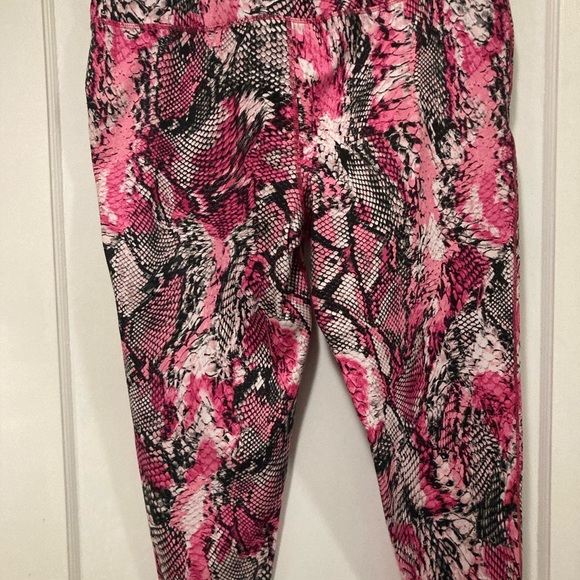 Leggings pink and black snake print - Picture 2 of 4